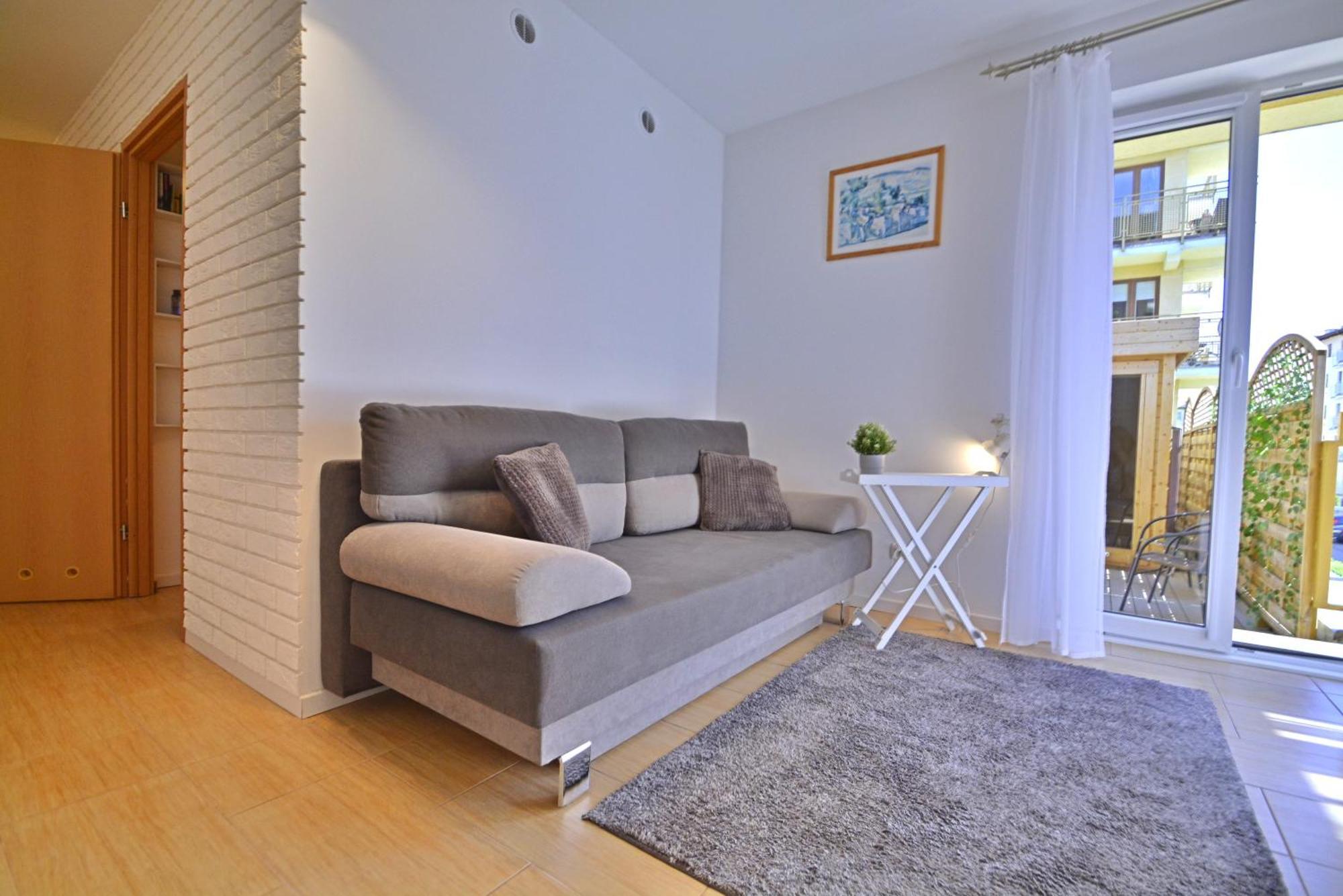 Bryza Apartment *